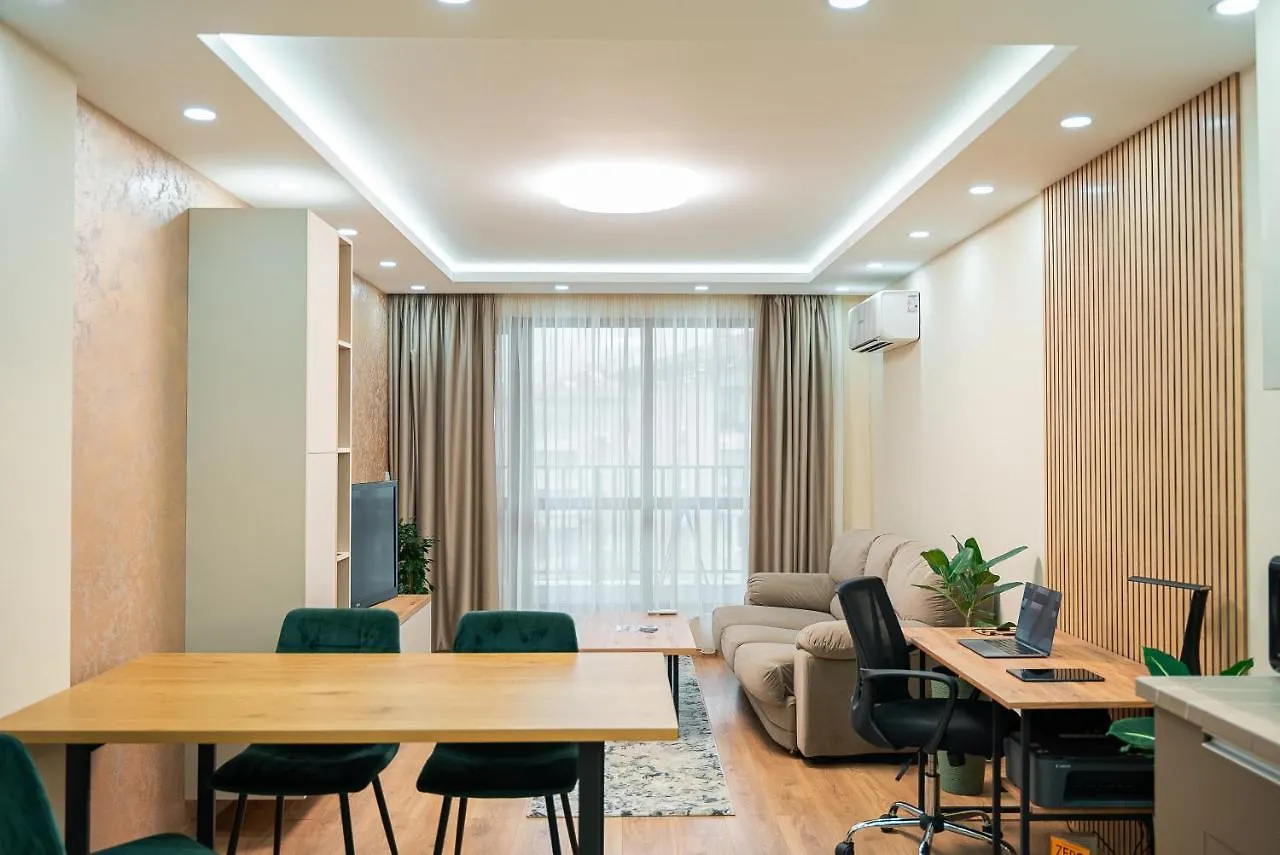 One-Bedroom Apartment With Free Parking, Free Gym Pass And Office Setup Plovdiv Bulgaria